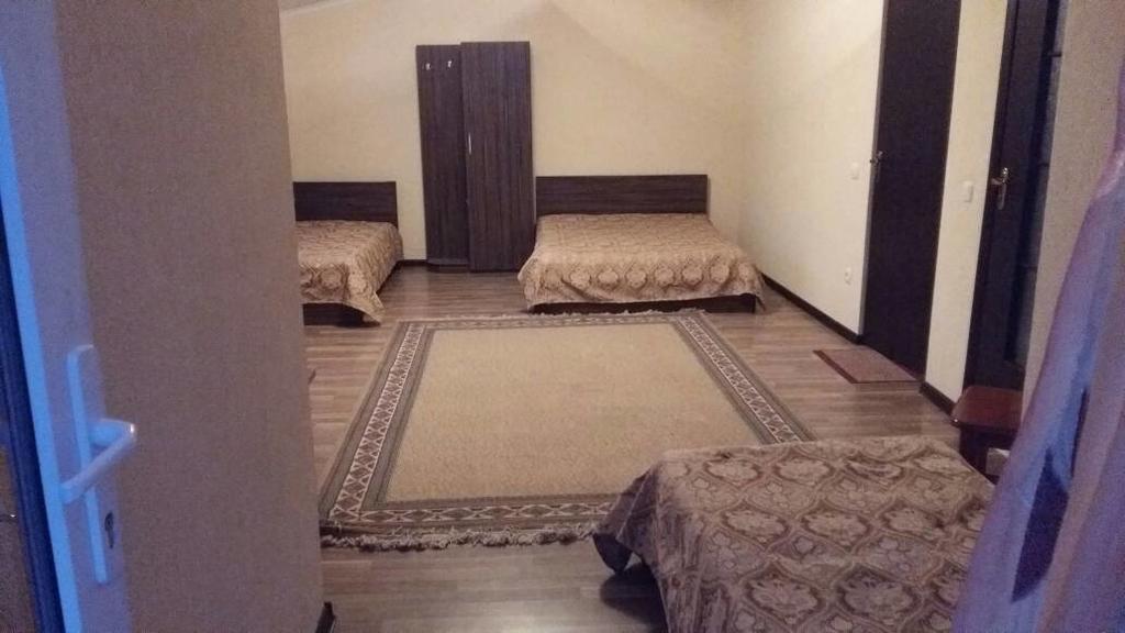 Hotel Gostinyi Dvor 보스테리 외부 사진